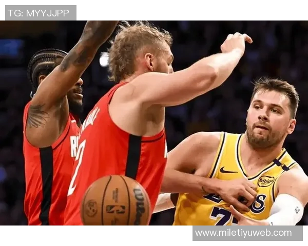 詹姆斯受伤引发的连锁反应东契奇MVP机会增大布朗尼或迎来上场时机